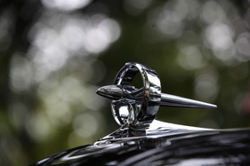 Kühlerfigur des Buick Roadmaster (1949) - am Zurich Classic Car Award 2014 (ZCCA)