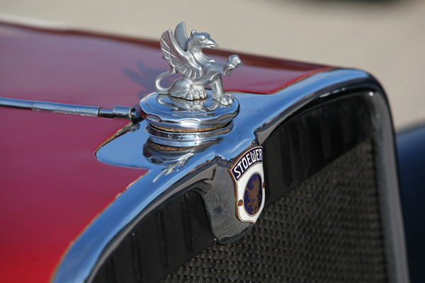 Kühlerfigur von Stoewer auf der V5 Limousine von 1931 - Classic-Gala Schwetzingen 2018