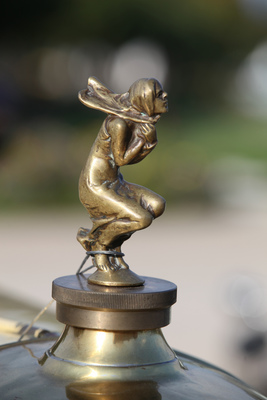 Kühlerfigur von Stoewer aus den Zwanzigerjahren - Classic-Gala Schwetzingen 2018