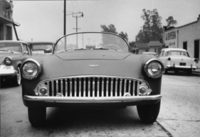 Kurtis 500 M (1955) - Kunststoffkarosserie, Motor von Cadillac, Spitzengeschwindigkeit 220 km/h