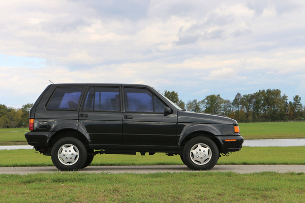 LaForza (1989) - schlichtes Design aus der Hand von Tom Tjaarda