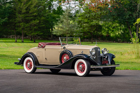 LaSalle Series 345-C Convertible Coupé (1933) - Lot 432 an der RM/Sotheby's Hershey Versteigerung vom 4./5. Oktober 2023
