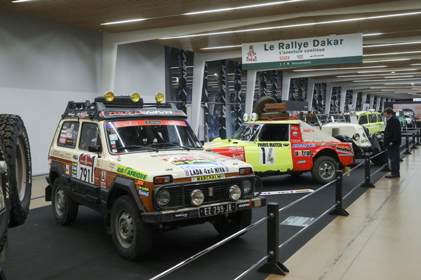Lada Niva "Toubib" (1982) - im Rahmen der Paris-Dakar-Sonderschau - Rétromobile Paris 2024