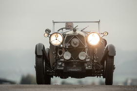 Lagonda 14/60 HP 2 Litre Tourer (1931) - Vorder- und Hinterräder sind jeweils an einer Starrachse montiert
