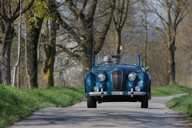 Lagonda 2 1/2 Litre Tickford Drophead Coupé (1949) - mit 105 PS gut motorisiert Lagonda 2 1/2 Litre Tickford Drophead Coupé (1949) - mit 105 PS gut motorisiert