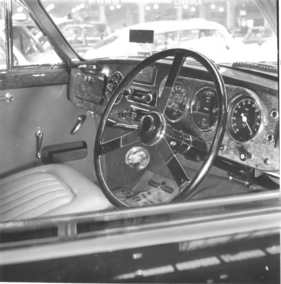 Lagonda 3 Litre (1955) - schön angeordnete Instrumente - Genfer Automobilsalon 1955