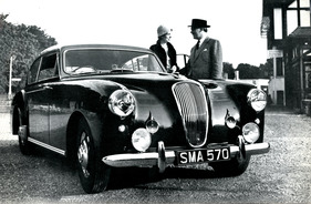 Lagonda 3 Litre (1955) - how to pick up your sweetheart - brochure illustration