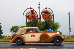 Lagonda LG 45 DHC (1937) an der RAID Suisse-Paris 2016
