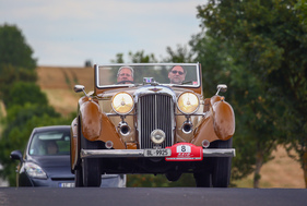 Lagonda LG 45 DHC (1937) an der RAID Suisse-Paris 2016