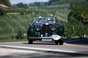 Lagonda V12 DHC (1938) - ADAC Trentino Classic 2013 - Oldtimer-Wanderung um den Autozug-Pokal