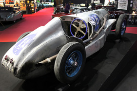 Lambert Biplace Course (1949) - Blick ins spartanische Cockpit des Aluminium-Bol d'Or-Siegers (Rétromobile 2013)