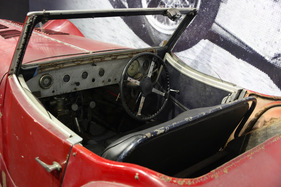Lambert Type CS (1951) - Blick in das unrestaurierte Interieur (Rétromobile 2013)