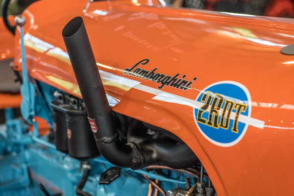 Lamborghini 2R DT - Detailaufnahme des 39PS starken Traktors - Motorworld Classics Bodensee 2018