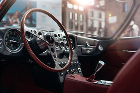 Bild Lamborghini 350 GT (1964) – Wie schön muss es sein, hier schalten und walten zu können...