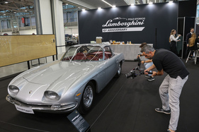 Lamborghini 350 GT (1966) - stösst auf viel Interesse - 42. Auto e Moto d'Epoca 2025