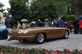 Lamborghini 350 GTS Touring (1965) - Teilnehmer in der Klasse H - Lamborghini - am Concorso d'Eleganza Villa d'Este 2013