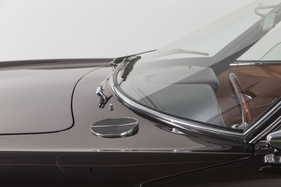 Lamborghini 400 GT 2+2 (1966) - Mit Chrom-Accesoires