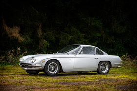 Lamborghini 400 GT 2+2 (1966) – angeboten als Lot Nr. 109 bei der RM-Sotheby's-Versteigerung in Paris am 4. und 5. Februar 2025