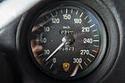 Lamborghini 400 GT 2+2 (1967) – Tacho mit 300er-Skala als Statussymbol