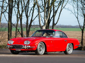 Lamborghini 400 GT 2+2 Coupé (1966) - Lot 183 an der Bonhams Versteigerung "Les Grandes Marques du Monde à Paris" am 1. Februar 2024