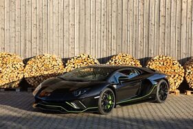Lamborghini Aventador LP 780-4 Ultimae (2022) - offered as lot 103 at the Artcurial Rétromobile Paris auction on February 2, 2024