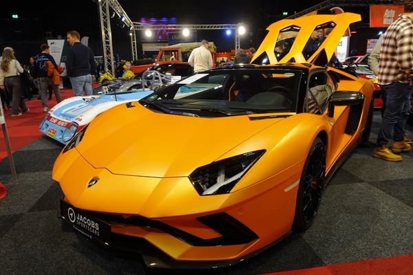 Lamborghini Aventador S (2018) – für 410'900 Euro – Classic Car Show Maastricht 2025