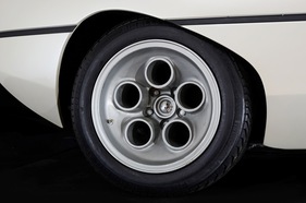 Lamborghini Bravo (1974) - die Hinterräder des Bertone-Prototyps im Detail
