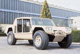 Lamborghini LM002 (1986) - Without doors