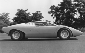 Lamborghini Countach (1971) - der ursprüngliche Entwurf verkörpert eine grosse Eleganz