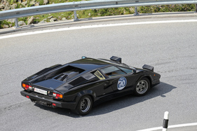 Lamborghini Countach (1989) - bei der Überquerung des Flüelapasses an der Passione Engadina 2019