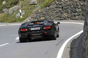 Lamborghini Countach (1989) - bei der Überquerung des Flüelapasses an der Passione Engadina 2019