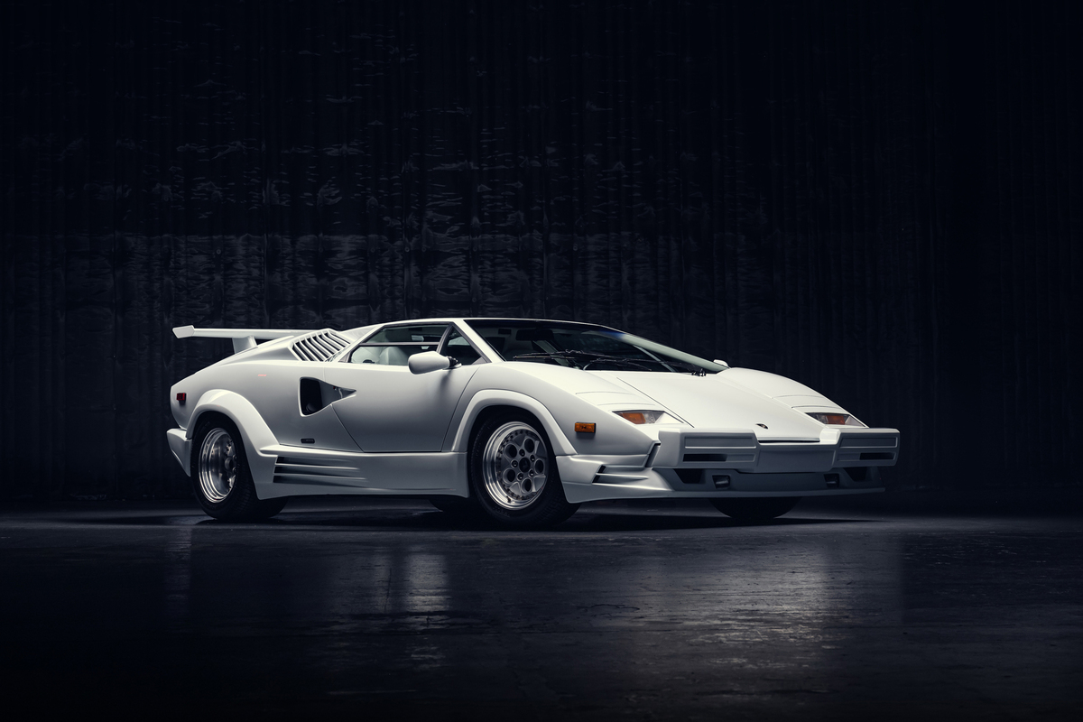 Lamborghini Countach 25th Anniversary Edition (1989) - Lot 019 an der RM/Sotheby's Versteigerung in New York am 8. Dezember 2023