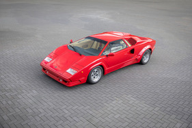 Lamborghini Countach 25th Anniversary Edition by Bertone (1990) - as lot 137 at the RM Sotheby's auction in Munich on October 18, 2025