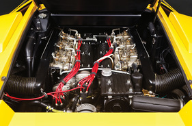 Lamborghini Countach LP 400 (1975) - Blick in den Motor des von RM Auction in London versteigerten Fahrzeugs