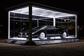 Lamborghini Countach LP 400 S (1979) - Here you have it in black and white
