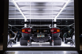 Lamborghini Countach LP 400 S (1979) - With one exhaust per cylinder, they meant well