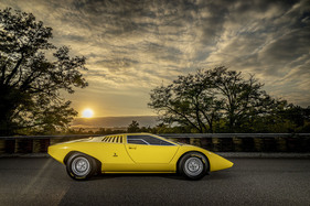 Lamborghini Countach LP 500 (1971) – Den Sonnenuntergang im Stiernacken