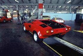Lamborghini Countach in der Produktion in den 70er-Jahren