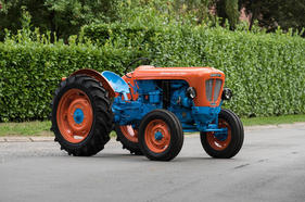 Lamborghini DLA 35 Tractor (1957) - als Lot 12 an der Bonhams Zoute Versteigerung am 5. Oktober 2018 Lamborghini DLA 35 Tractor (1957) - als Lot 12 an der Bonhams Zoute Versteigerung am 5. Oktober 2018