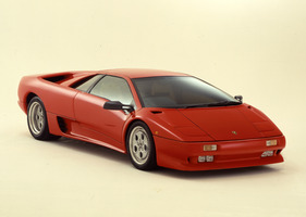 Lamborghini Diablo (1990) - das Ur-Modell, ohne Spoiler, wie es Marcello Gandini entwarf