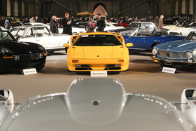 Lamborghini Diablo SV (1998) - als Lot 366 versteigert an der Bonhams Grand Palais Verteigerung in Paris am 4. Februar 2016