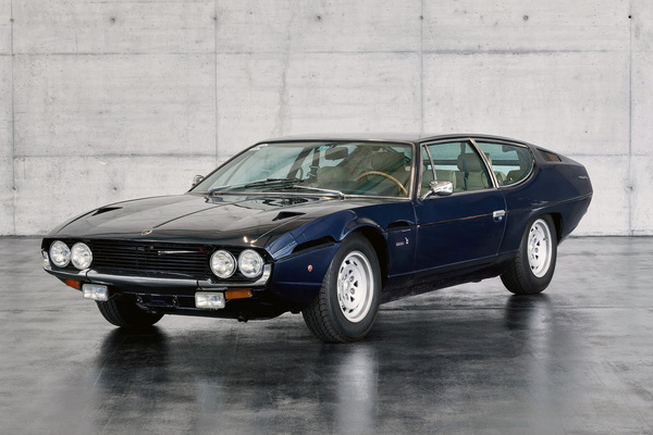 Bild: Lamborghini Espada 400 GT (1971) - als Lot 60 angeboten an der Dorotheum Versteigerung anlässlich der Classic Expo Salzburg 2021