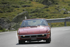 Lamborghini Islero (1969) - bei der Überquerung des Flüelapasses an der Passione Engadina 2019