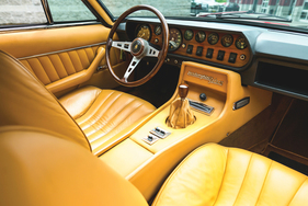 Lamborghini Islero S (1969) - typisches Granturismo-Interieur