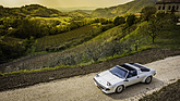 Image: Lamborghini Jalpa (1982) - the Targa roof is stowed behind the seats.