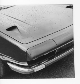 Lamborghini Jarama (1971) - Am Tag werden die Scheinwerfer durch Klappen geschützt