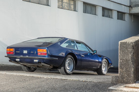 Lamborghini Jarama 400 GTS (1976) - die Gestaltung der Flanke erinnert an das Fiat 128 Coupé 4 Posti von Gandini Lamborghini Jarama 400 GTS (1976) - die Gestaltung der Flanke erinnert an das Fiat 128 Coupé 4 Posti von Gandini