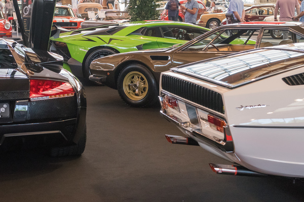 Lamborghini Jarama - angeboten am Stand von Klima-Lounge - Motorworld Classics Bodensee 2018