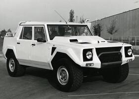 Lamborghini LM002 (1986) – Eines der grössten SUVs