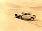 Lamborghini LM002 (1986) – In der Wüste zu Hause (© Lamborghini, 1986) Lamborghini LM002 (1986) – In der Wüste zu Hause (© Lamborghini, 1986)